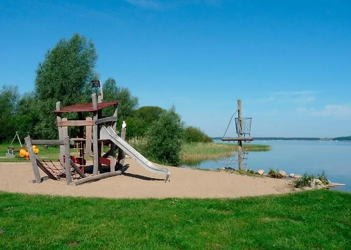 Land Fleesensee * Göhren-Lebbin